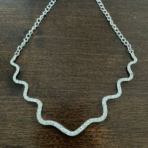 NWT MODERN CONTEMPORY Rhinestone Necklace